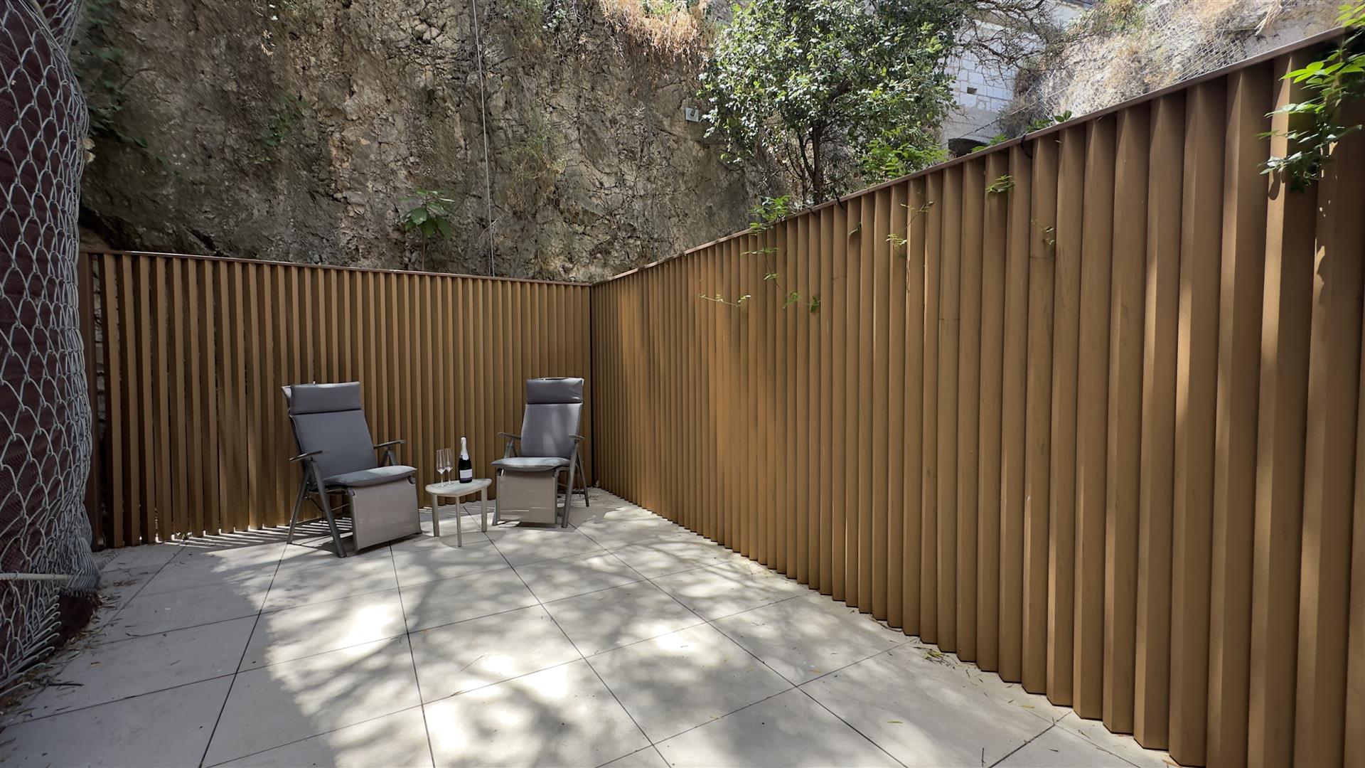  Image of House - 4 Bedrooms - 4 Bathrooms for Sale in North Gorge-Gibraltar, Image 12